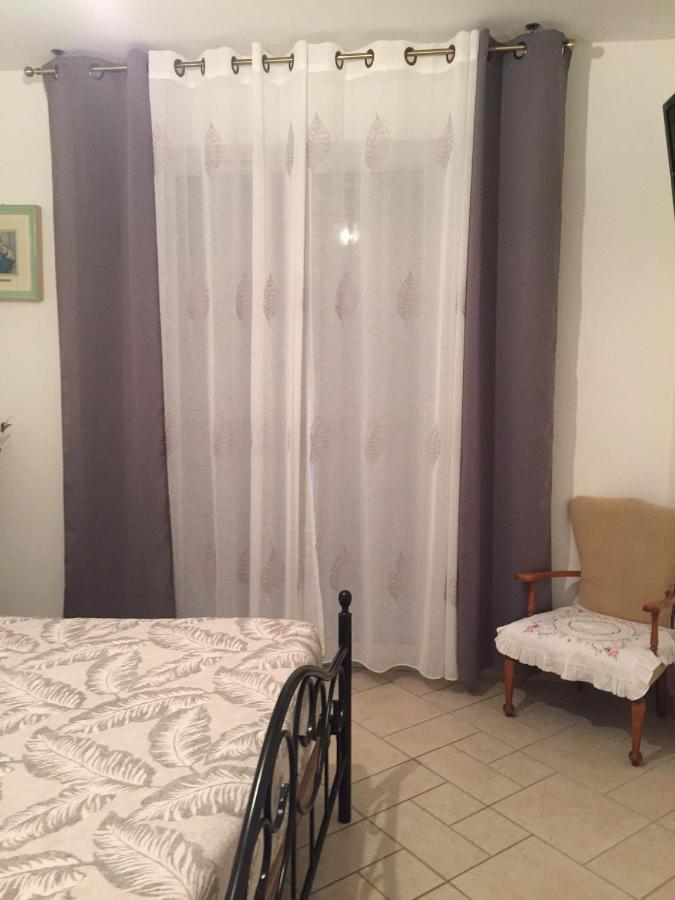 Chambres D'Hotes Chez Coco Saint-Georges-de-Reneins Εξωτερικό φωτογραφία